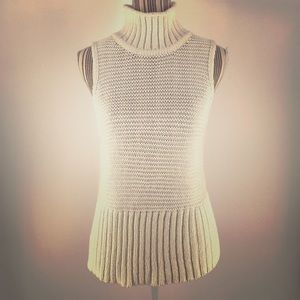 Like NEW GAP Chunky Knit turtleneck sz S